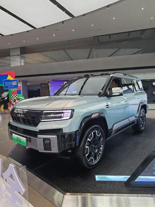 惠州博罗县天耀福企业管理咨询比亚迪方程豹硬派越野的爆款，英菲尼迪35周年与你共成长